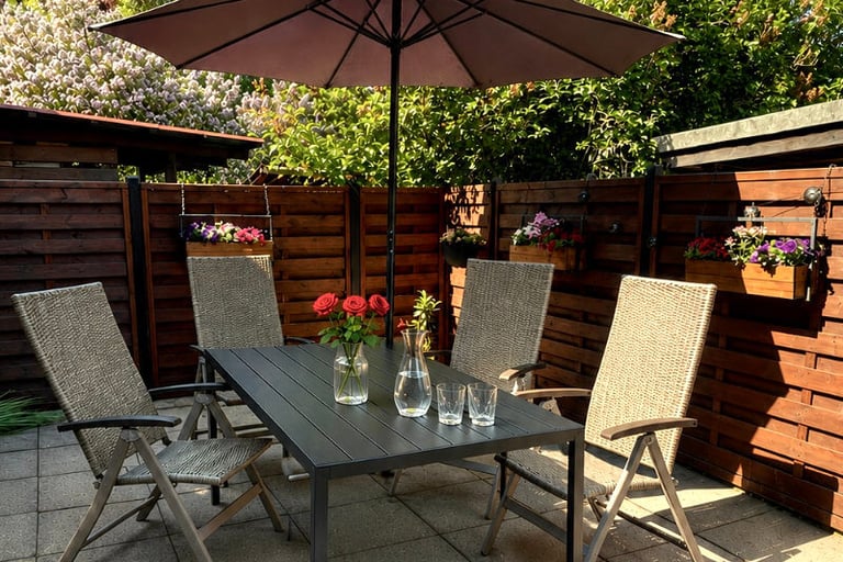 Terrasse der neuen FeWo 4 im Erdgeschoss