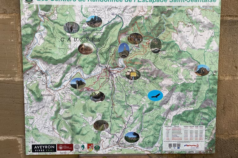 Plan des randonnées proche du camping des deux sequoias