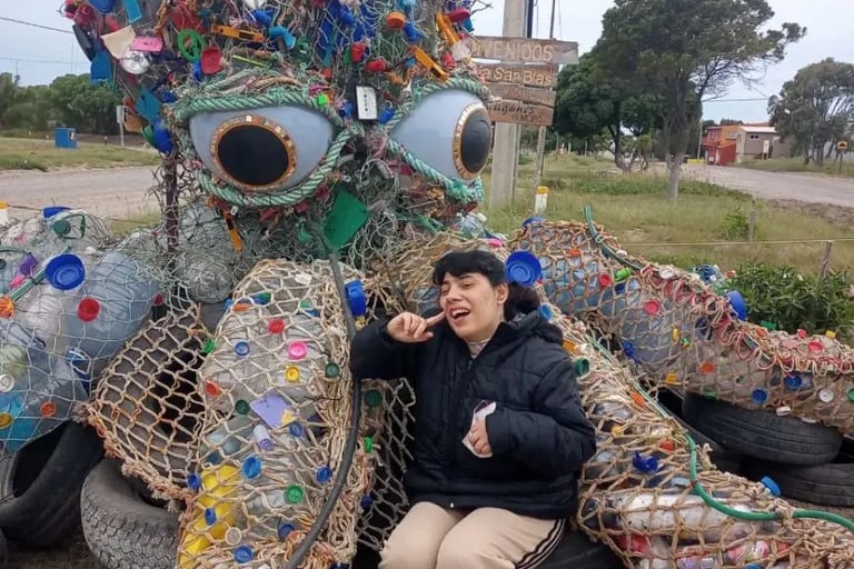 alt="ESCULTURA NUEVA, PULPO RENACIDO EN BAHIA SAN BLAS 2026"