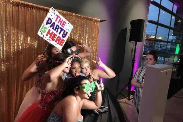 Add more photo booth time