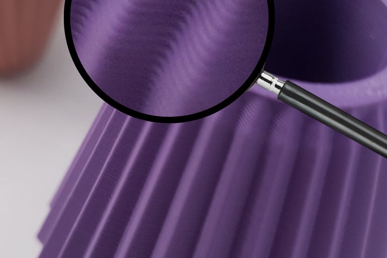 Détail vase modèle Prismia fabriqué par Vasotopia
