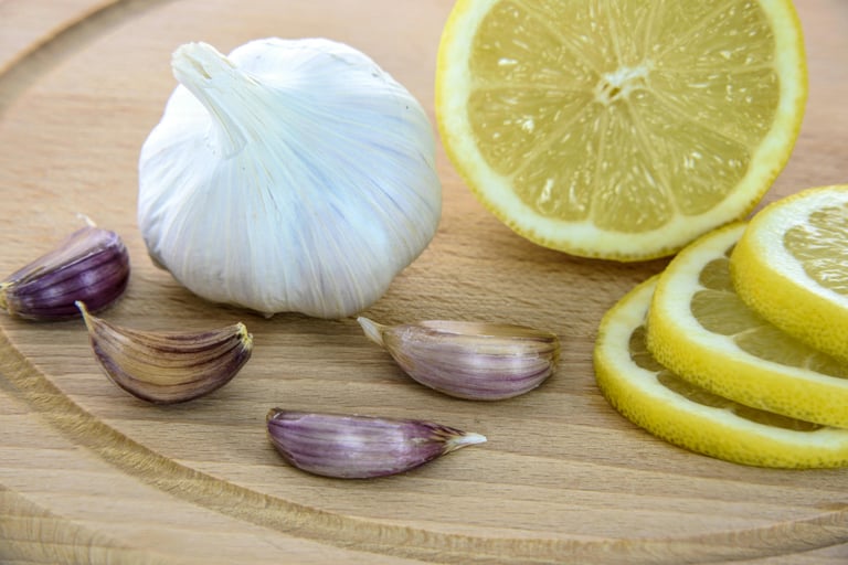 Photo by AS Photography: https://www.pexels.com/photo/onions-and-sliced-lemons-242178/