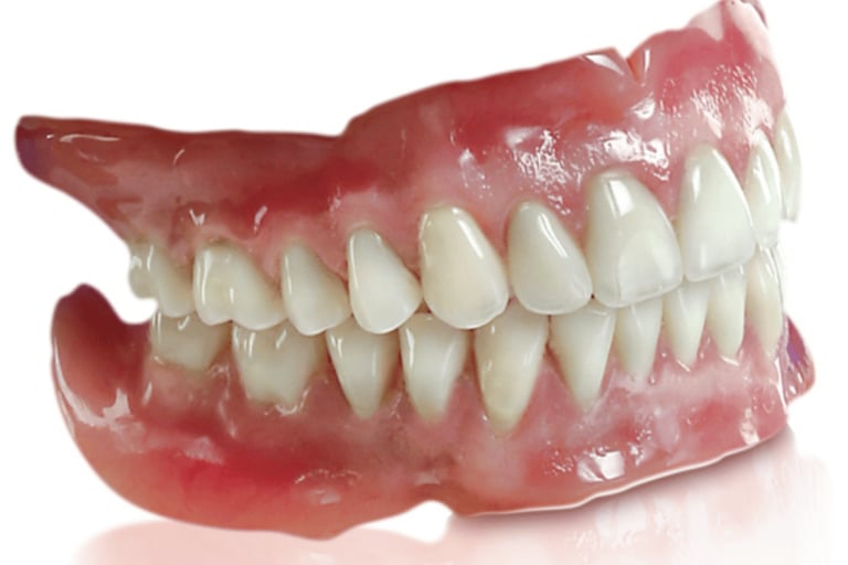 picture of complete dentures