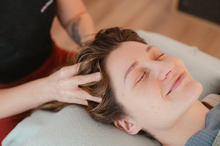 Massage crânien indien Shirotchampi chez Cath Renata Franca dans le secteur de Thionville