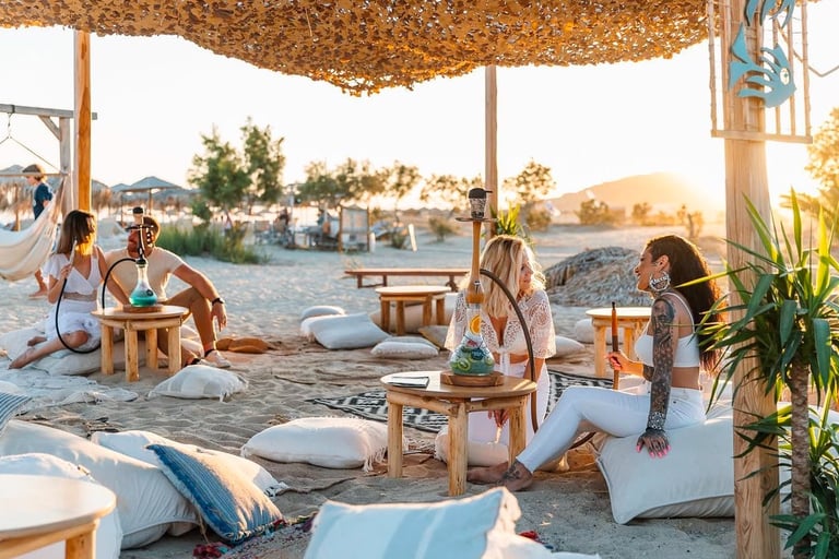 the beach lounge at Kahlua Jungleroom