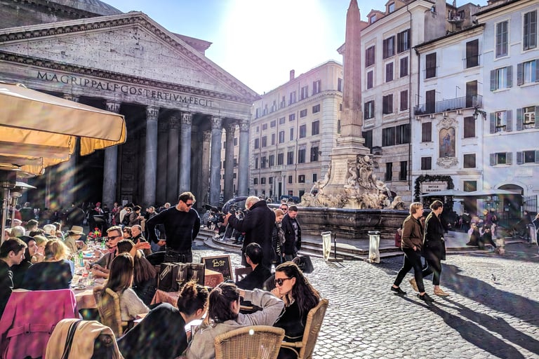 italy roma Piazza della Rotonda