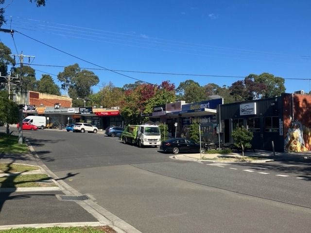 Paul Street shopping strip in Mooroolbark, KFC is on the other side of the road near the roundabouts with 3 islands