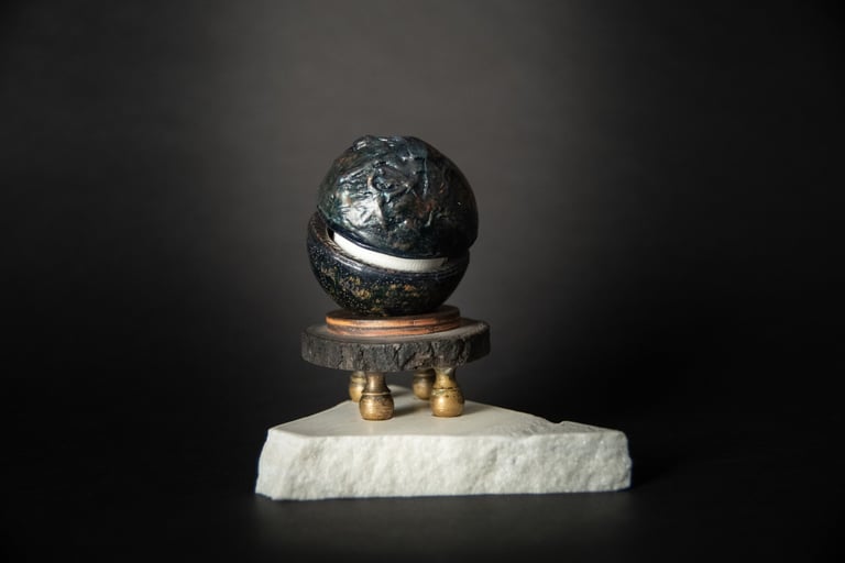 „Virš kopų ramus teka mėnuo“