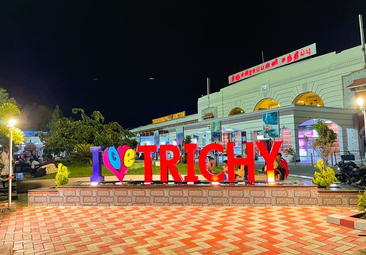 Akash connect cabs service cites