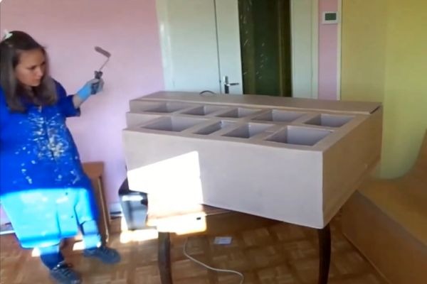 Peinture meubles en carton - peinture acrylique