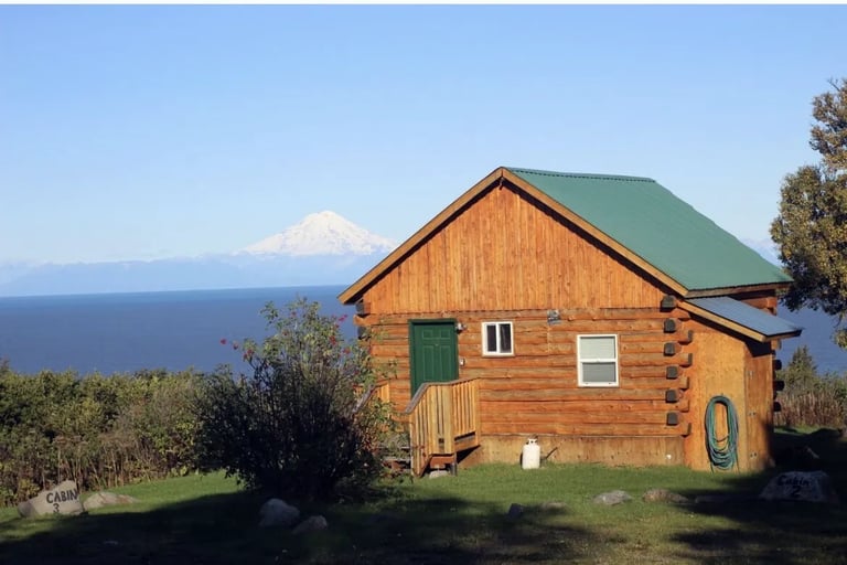 Mt. Redoubt Cabin in Ninilchik
