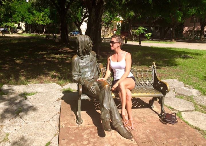 Statue John Lennon