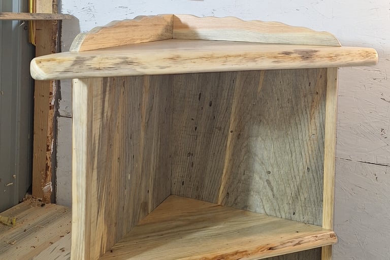 details on beautiful blued pine corner shelf