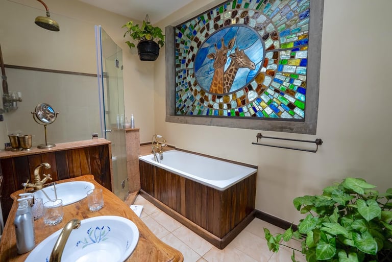 Giraffe Manor Kenya Kelly Superior Bathroom
