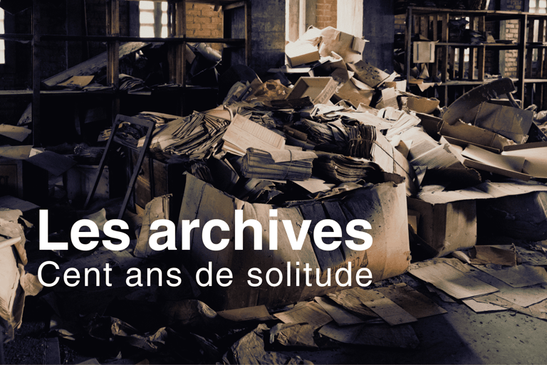 Cartons et liasses de papiers et documents