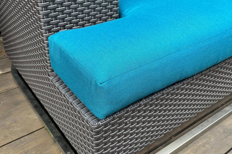 corner detail of outdoor cushion -toronto upholstery