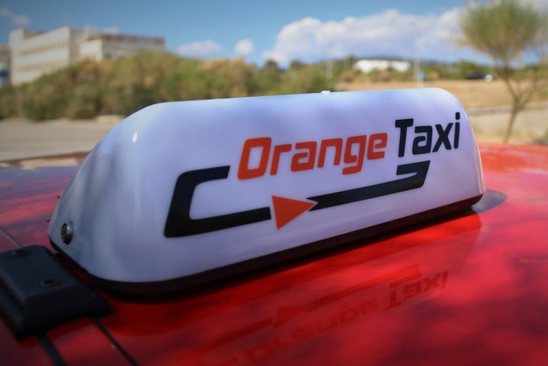 Orange Taxi Kavala - Barrierefreie Transfers und Taxi-Service in Kavala