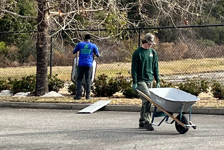 Commercial grounds management Jacksonville FL