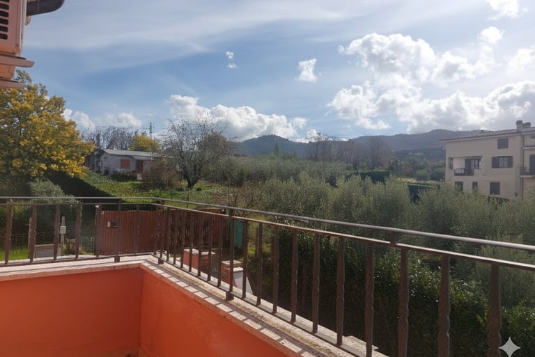 Vista panoramica dai Castelli Romani dalla villa per gruppi e eventi