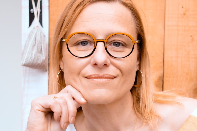 visage de Lydie Tailland, praticienne en accompagnement psycho émotionnel à Troyes