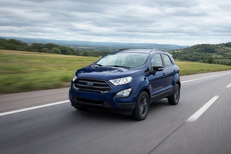 Ford EcoSport 2018 automático SUV usado por até 60 mil rodando na estrada