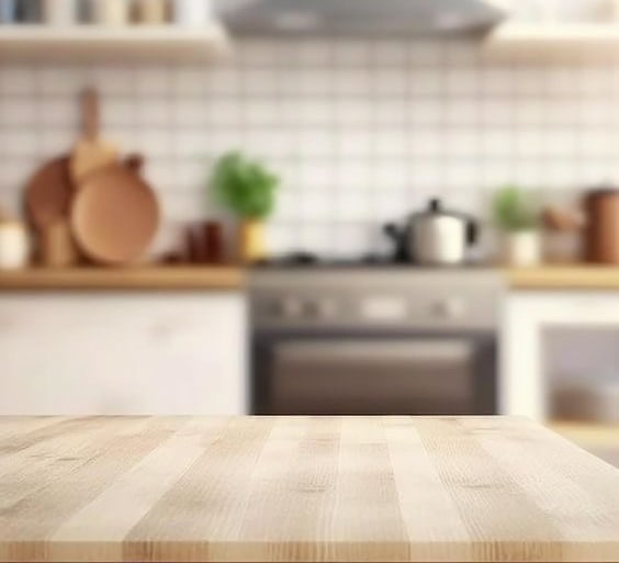 Regular cleaning service in a modern kitchen – Cleana Group Boca Raton