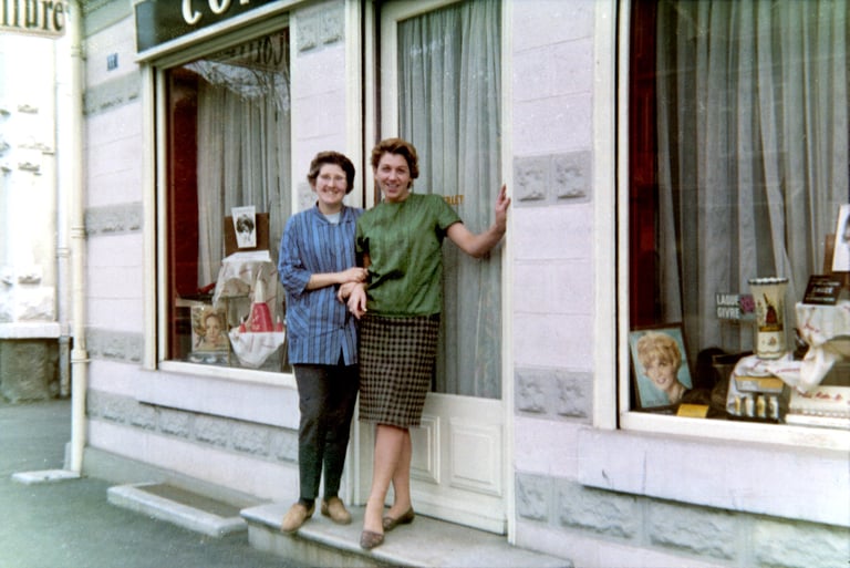 Mme. Raymonde Pierrette FAVRE-COUTILLET (GELON)