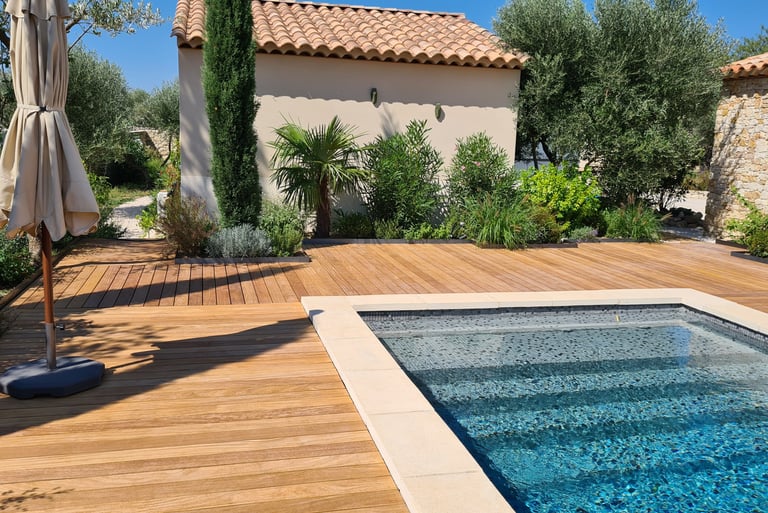 Terrasse ipé à Uzès