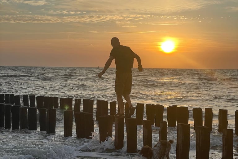 Nick Billington on the beach at Strand Van Zoutelande, Netherlands