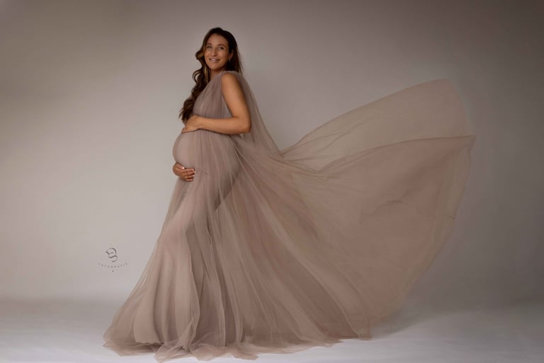 Einzigartige, extravagante und exklusive Bilder meiner Schwangerschaft in Juelich 