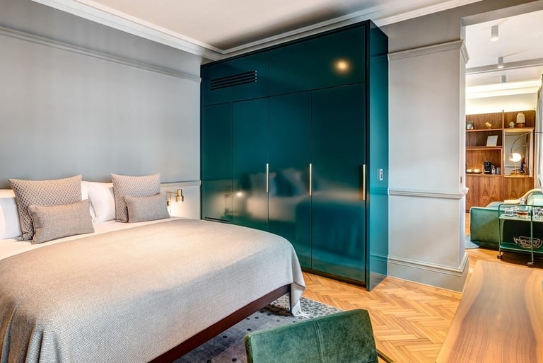 apex waterloo place hotel, luxurious bedroom