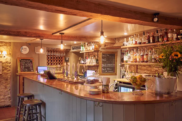 cotswolds, the bell at sapperton
