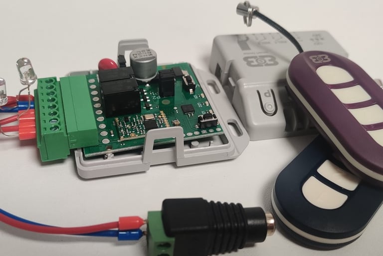 Vartų imtuvai, antenos ir automatikos priedai