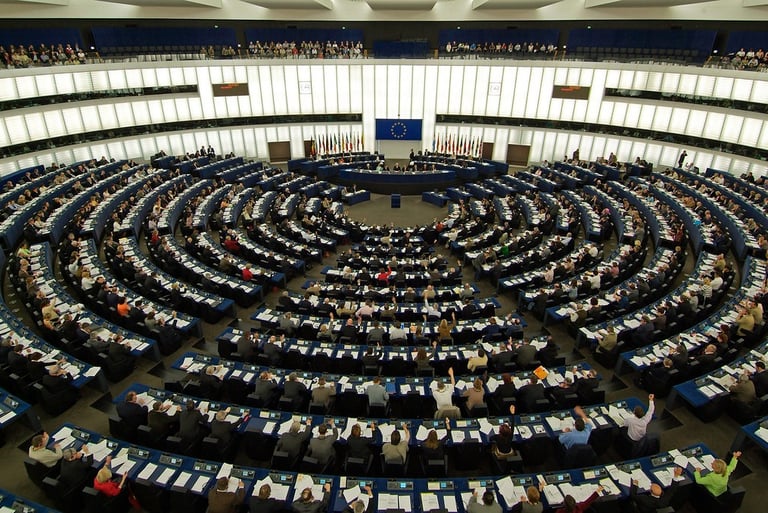 a large circular shaped room with a circular shaped object
