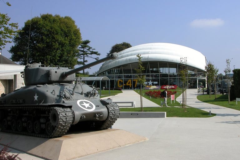 Gîtes de la Cour d'Etienville - Airborne Museum Ste Mère Eglise
