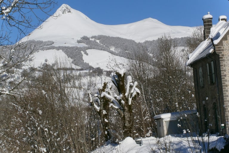Puy Griou et l'ancienne gare