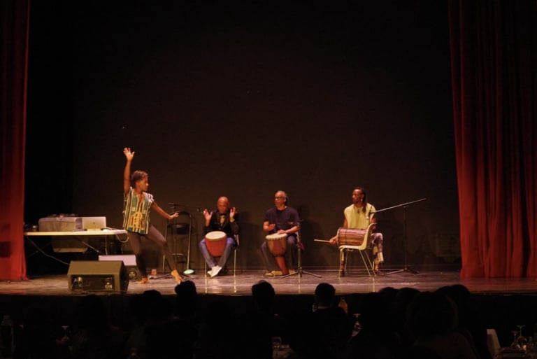 Démonstration arts martiaux collectif UBUNTU Gala étudiants Afrique FEAC 2026