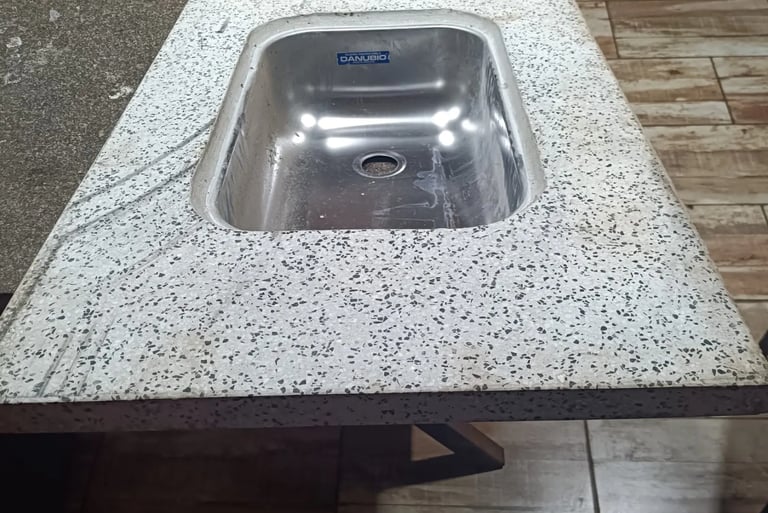 mesada con bacha de granito pulido fabricacion en misiones premoldear logista propia envios
