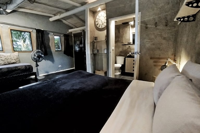 #mindo-hotel-restaurant-bicok-piscine