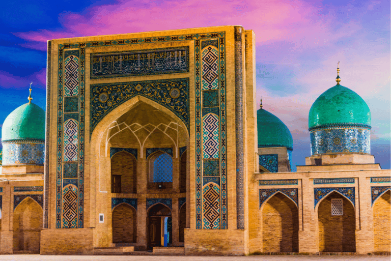 Mezquita en Tashkent, Uzbekistán