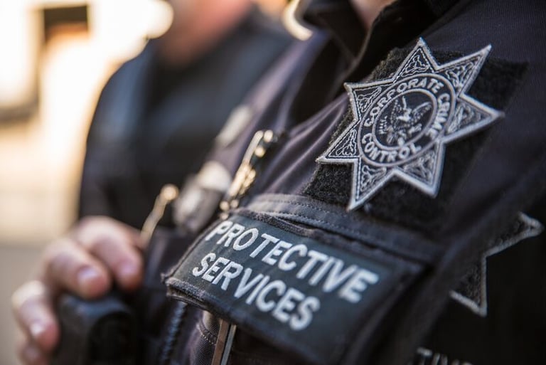 protective service vest photo