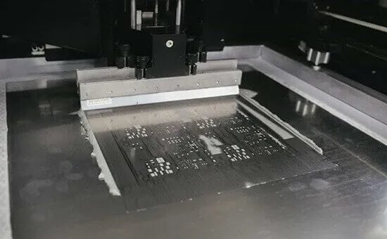 Solder paste printing issues and solutions by Omini for improved PCB assembly quality.
