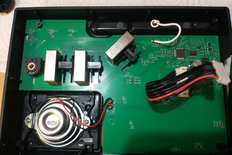Stylophone Beat sync mod switch plastics