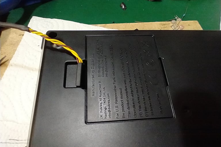 Stylophone Beat sync mod cable routing 4