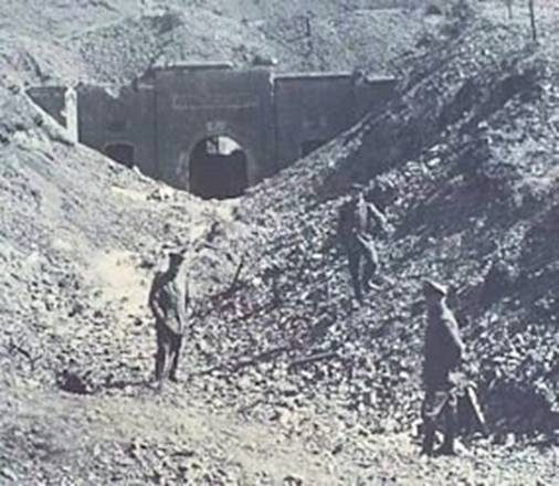 Le Fort de Maizeret après l'attaque 1914