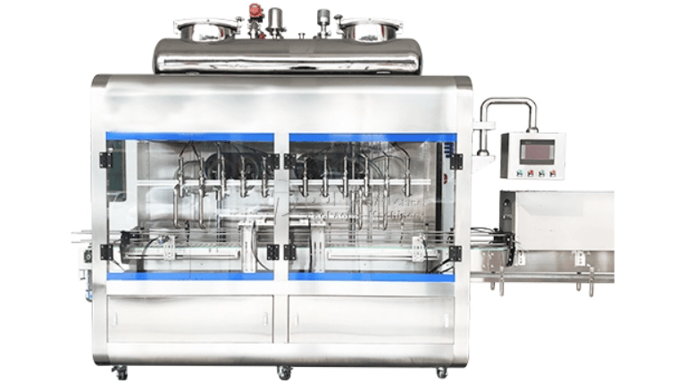 Automatic stainless steel liquid filling machine with conveyor belt for industrial bottling lines.
