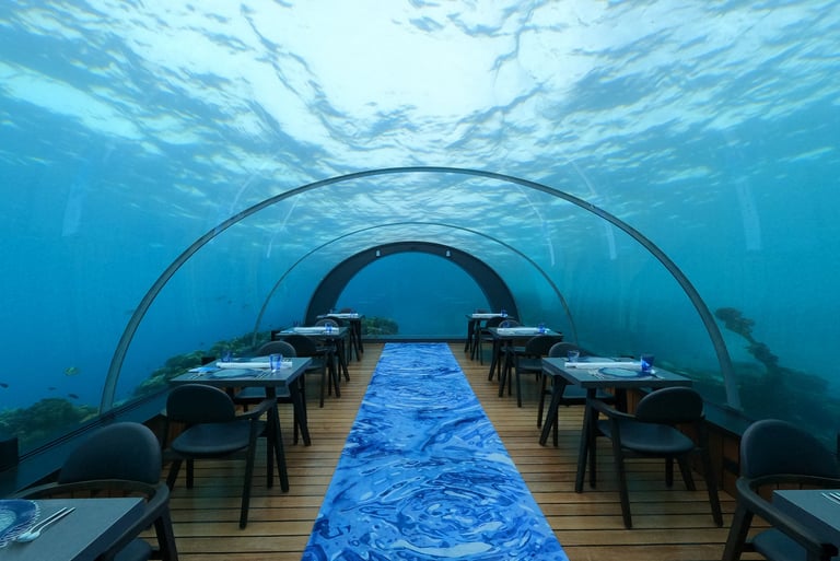 restaurant sous-marin maldives