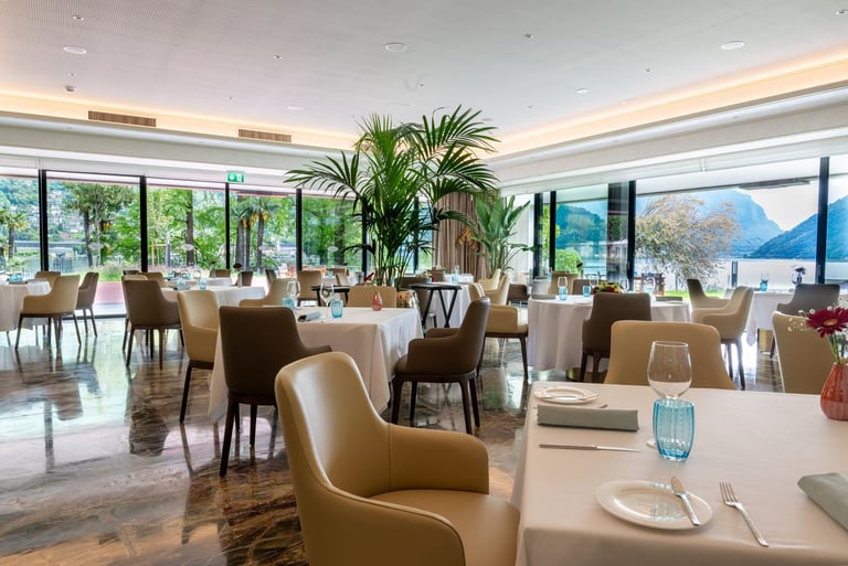Sala ristorante de La Romantica Boutique Hotel di Melide.