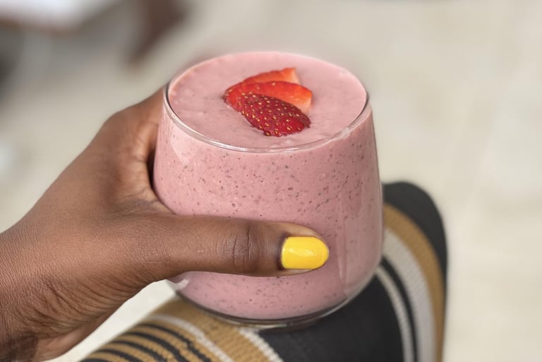 Smoothie Fraises Crémeux et Fruité - Waidami Moovement -Nutritionniste Dakar