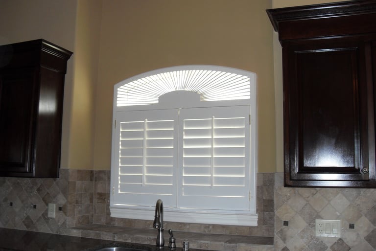 arch shutter